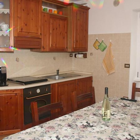 Вилла Casa Angelo Торри-дель-Бенако Экстерьер фото